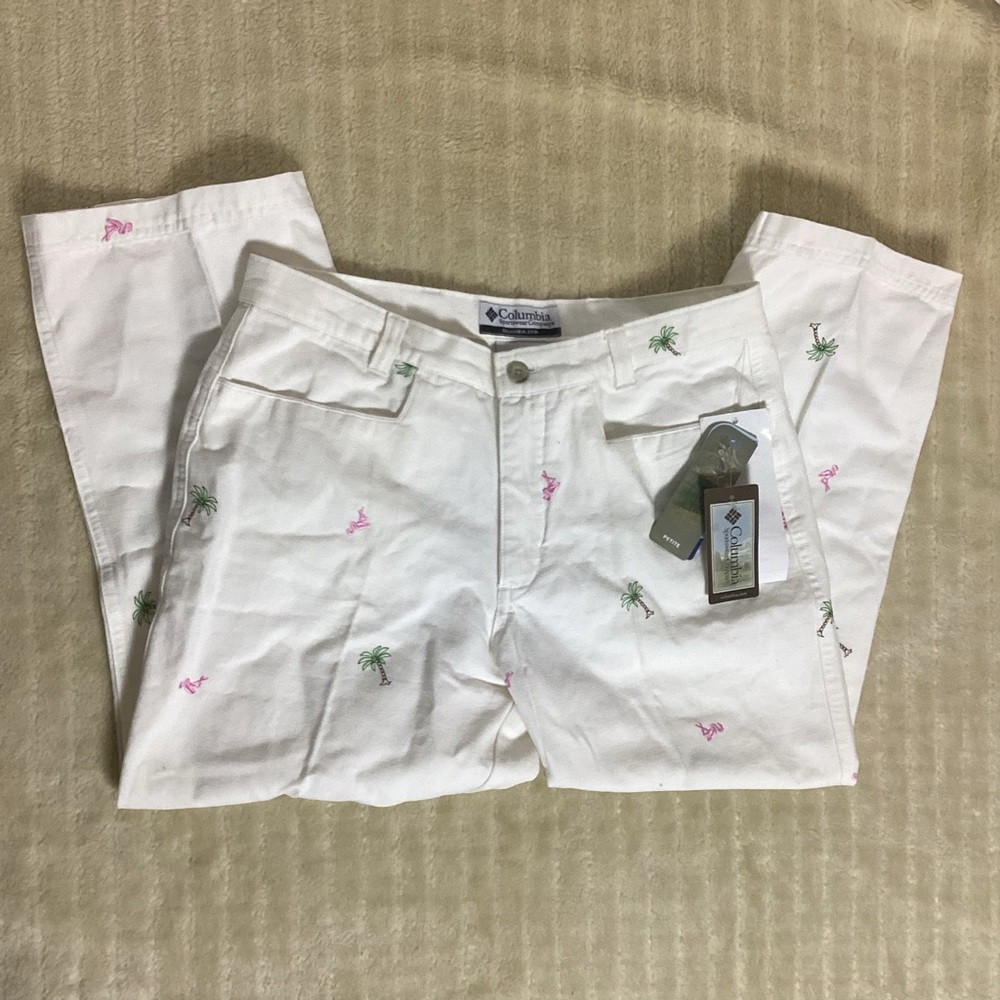 COLUMBIA SPORTSWEAR WOMEN’S WHITE CAPRI PANTS